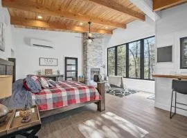 Whispering Pines - Lakeside