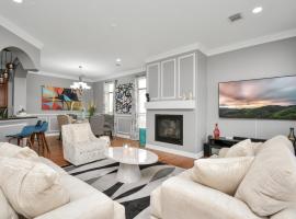 ホテル写真: 3BR 3Ba Upscale Luxury Home in The Heights