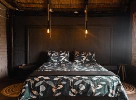 Inyala Game Lodge, hotel in Ventersdorp