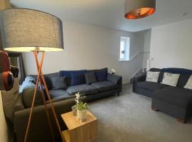 Hotel Foto: Baker House - Furnished Lets