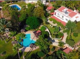 A picture of the hotel: AMAZING VILLA WITH BREATH TAKING VIEWS AND POOL