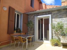 酒店照片: Appartement spacieux avec grand patio, 1er étage