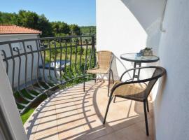 Hotel kuvat: Apartments with a parking space Rovinj - 20865