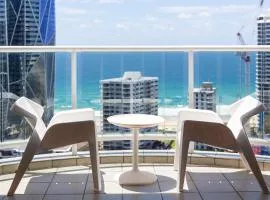 Luxury Privately Owned Ocean View Studio Apartments at O4KS Gold Tower
