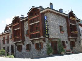 Apartamentos Lausan, hotel in Gavín