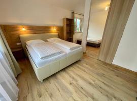 Transit Rooms - Your Stopover, Free Parking, hotel em Vipiteno