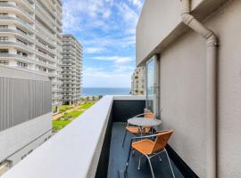 Hotel Photo: Backup-Power Trendy 2 Bed Balcony Apartment