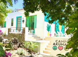 Foto do Hotel: CAMP AKUMAL - Hosted Family Bungalows
