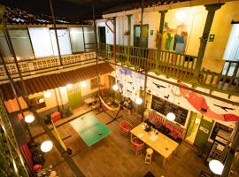 Hotel Foto: Dragonfly Hostels Cusco