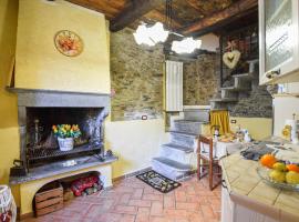 Hotel Photo: Awesome Home In Pruno With 2 Bedrooms