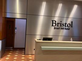 Hotel Photo: Studio no Hotel Bristol 500 - Bairro Batel