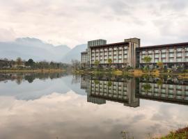 Le Meridien Emei Mountain Resort, hotel in Emeishan