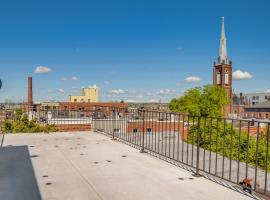 Hotel foto: Quaint Baltimore Townhouse about 1 Mi to Inner Harbor!