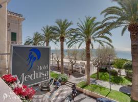 Hotel Medusa, hotel em Finale Ligure