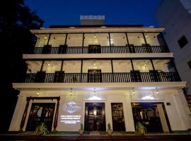 Le Chateau, hotel in Puducherry