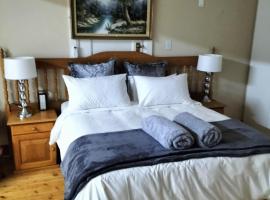 Хотел снимка: Uitenhage Apartment - 4 Graaff-Reinet Rd