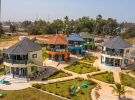 Hotel Foto: Lovely 13-Bed Complex on Cape Point Beach Bakau