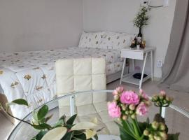 Hotel Foto: 10 mins from Nowon Station! Happy House