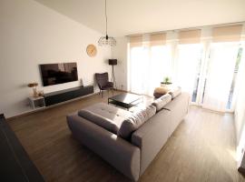 Hotel Photo: Hochwertige Maisonette Wohnung - Boardinghouse Gottmadingen