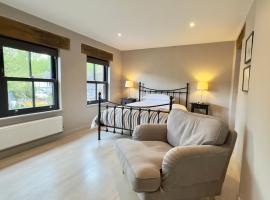 Foto di Hotel: Salisbury Apartments - 2 bedrooms, 2 bathrooms