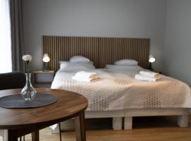 Pensjonat Przy Deptaku w centrum Polanicy Zdrój, Hotel in Polanica-Zdrój