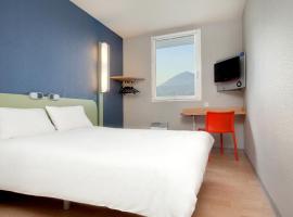 Hotel Photo: ibis budget Clermont Ferrand Nord Riom