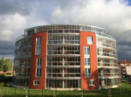 Luxury Hotel Siófok, hotel in Siófok