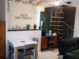 A picture of the hotel: GITE les cactus logement indépendant