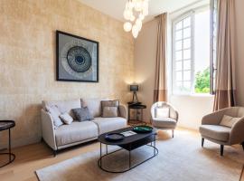 Foto do Hotel: Luxueux Appt dans un chateau à Aix