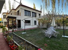 mandarava homestay, hotel di Leh