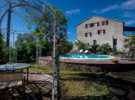 Hotel fotografie: 164 - Villa Relais della Marchesa, con piscina privata a pochi minuti dal centro di Sestri Levante, mare e spiaggie