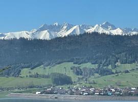 CHATA MANIOWY Wyspa Ciszy - Agroturystyka, nieopodal Czorsztyna, Maniowy i Kluszkowce nad Zalewem Czorsztynskim, hotel v destinaci Maniowy