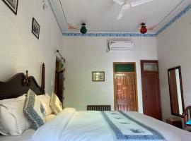 Hotel Foto: Haveli Gokul Niwas, Talawada Near Sitamata SAnctuary, Chittorgarh.