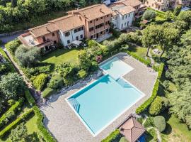 Photo de l’hôtel: GARDA HOUSE- Pool-Terrace-Nature-Free Parking