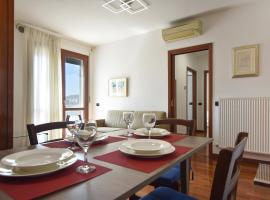 รูปภาพของโรงแรม: Villafranca Relaxing apartment