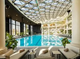 Kings' Valley Medical & Spa Hotel