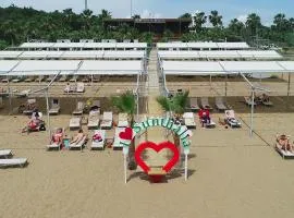 Sunthalia Hotels & Resorts Ultra All Inclusive Adults Only Party Hotel, hotell Sides