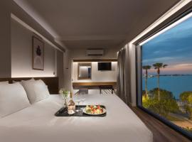 Kos Divine Hotel & Suites, hotel in Kos Town