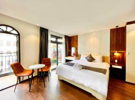 Carnival Hotel - Đà Lạt, hotel v destinaci Da Lat