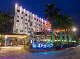 Blue Sky Hotel Balikpapan, ξενοδοχείο σε Μπαλικπαπάν