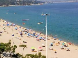 Hotel fotoğraf: Ely Palace, vistas al mar/4pax