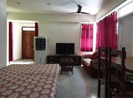 รูปภาพของโรงแรม: Kamdhenu Apartments Lanka BHU Assi