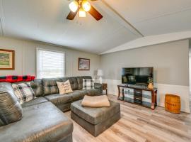 Kentucky Vacation Rental Half-Mi to Mammoth Cave!, hôtel à Sloans Crossing