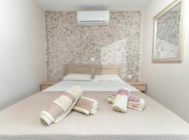 Hotel kuvat: Old Town Elpis Suite
