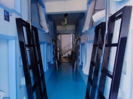 The Port Hostel, hotel v destinaci Surat Thani