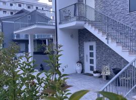 A picture of the hotel: UN PASSO DAL MARE bed&breakfast San Salvo Marina