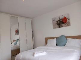 Photo de l’hôtel: Large Room Free Parking 10mins to Luxembourg Airport Excellent Customer Service