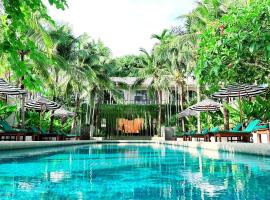 A picture of the hotel: Signature Phuket Resort SHA Plus