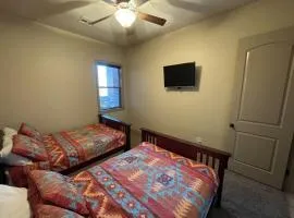 D3 Spacious Sunset Suite Second Floor 2-bedroom