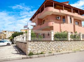 Hotel Vila Maledhi,位于培拉特的酒店